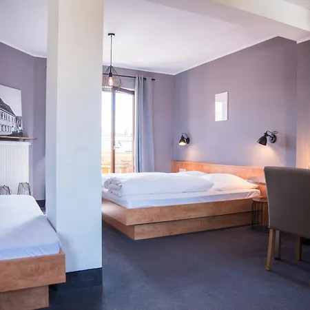 فندق Landgasthof Zum Goldenen Anker *