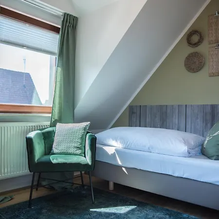Landgasthof Zum Goldenen Anker فندق ايجنشتاين - ليوبولدشافن